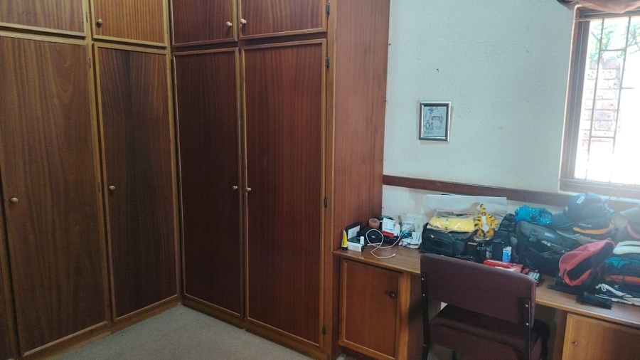 4 Bedroom Property for Sale in Wilkoppies North West
